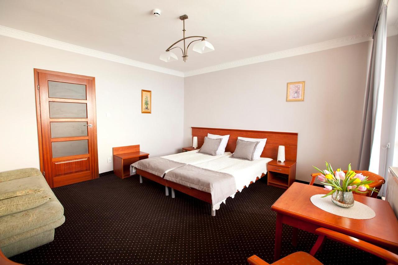 Hotel Wodnik Twoj Hotel Z Widokiem Na Morze Ustronie Morskie Esterno foto