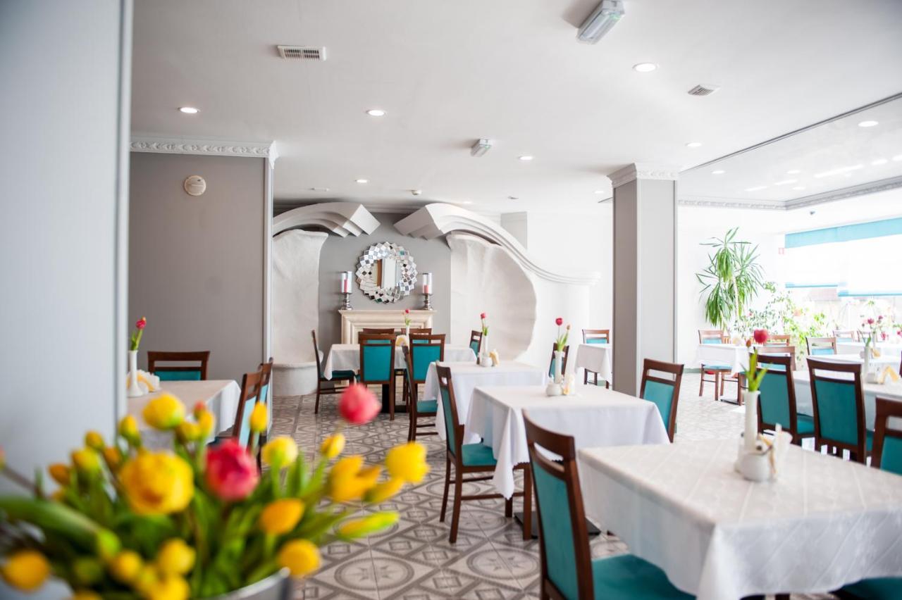 Hotel Wodnik Twoj Hotel Z Widokiem Na Morze Ustronie Morskie Esterno foto