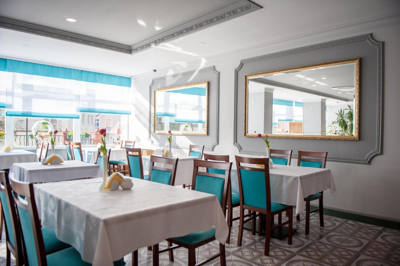 Hotel Wodnik Twoj Hotel Z Widokiem Na Morze Ustronie Morskie Esterno foto