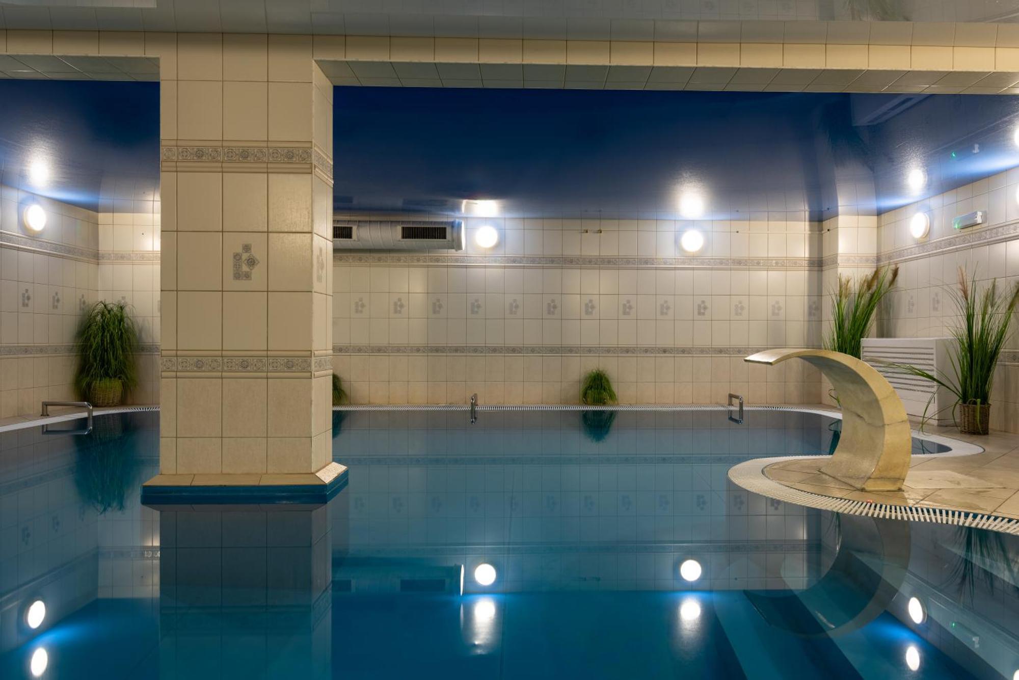 Hotel Wodnik Twoj Hotel Z Widokiem Na Morze Ustronie Morskie Esterno foto