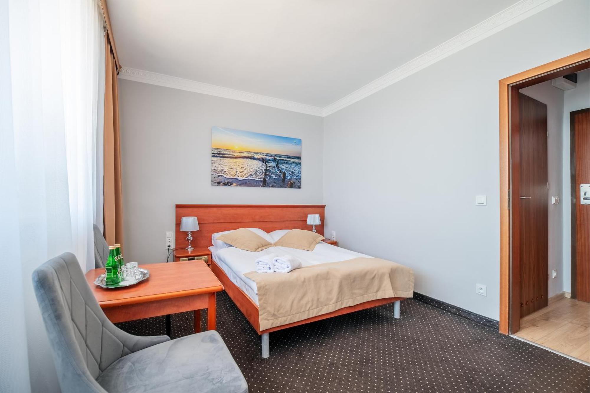 Hotel Wodnik Twoj Hotel Z Widokiem Na Morze Ustronie Morskie Esterno foto